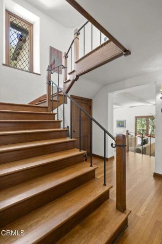 1860 Midlothian Drive, Altadena, CA 91001