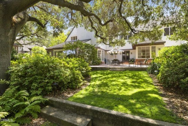 1860 Midlothian Drive, Altadena, CA 91001