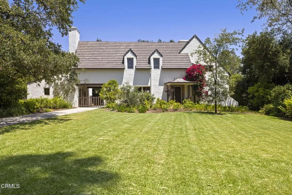 1860 Midlothian Drive, Altadena, CA 91001