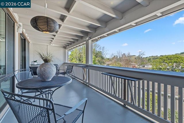 1217 Leisure Ln 5, Walnut Creek, CA 94595