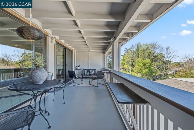 1217 Leisure Ln 5, Walnut Creek, CA 94595