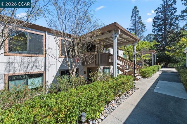 1217 Leisure Ln 5, Walnut Creek, CA 94595