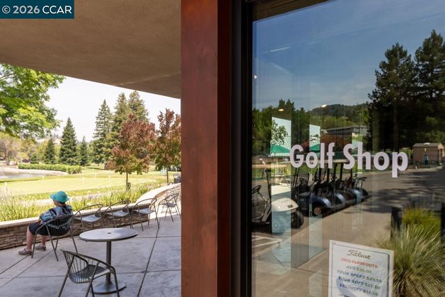 1217 Leisure Ln 5, Walnut Creek, CA 94595