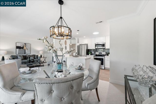 1217 Leisure Ln 5, Walnut Creek, CA 94595