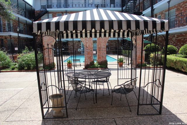 8401 N New Braunfels Ave Apt 348, San Antonio, TX 78209