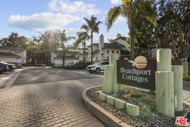 373 Blue Dolphin Drive, Port Hueneme, CA 93041