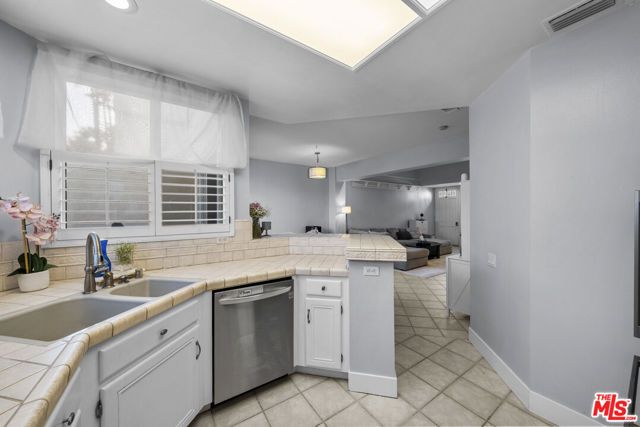373 Blue Dolphin Drive, Port Hueneme, CA 93041