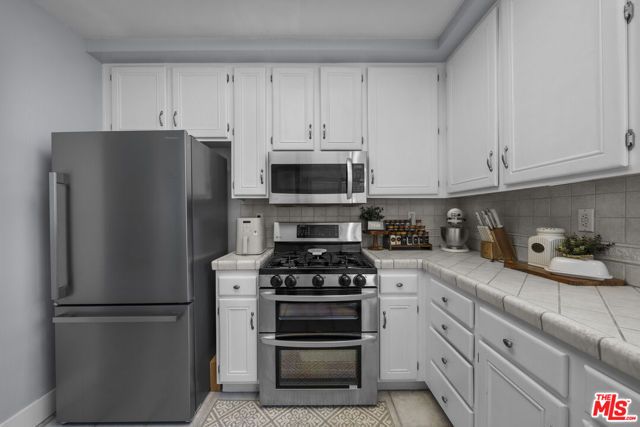 373 Blue Dolphin Drive, Port Hueneme, CA 93041