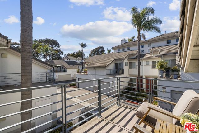 373 Blue Dolphin Drive, Port Hueneme, CA 93041