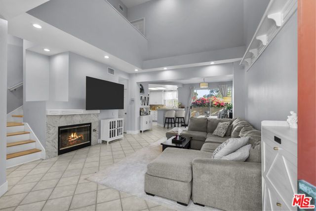 373 Blue Dolphin Drive, Port Hueneme, CA 93041
