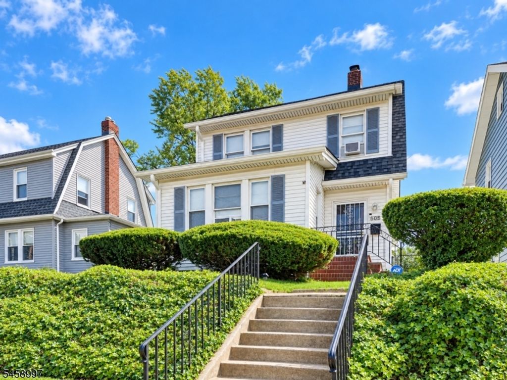 606 E 3Rd Ave, Roselle Boro, NJ 07203 — exterior