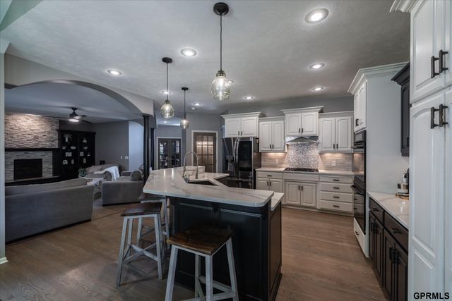 3614 S 185 Avenue, Omaha, NE 68130