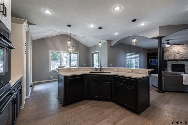 3614 S 185 Avenue, Omaha, NE 68130