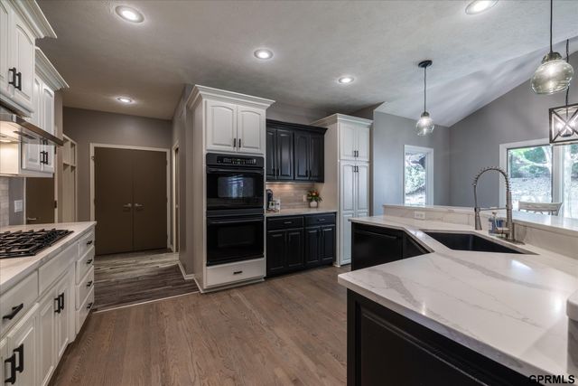 3614 S 185 Avenue, Omaha, NE 68130