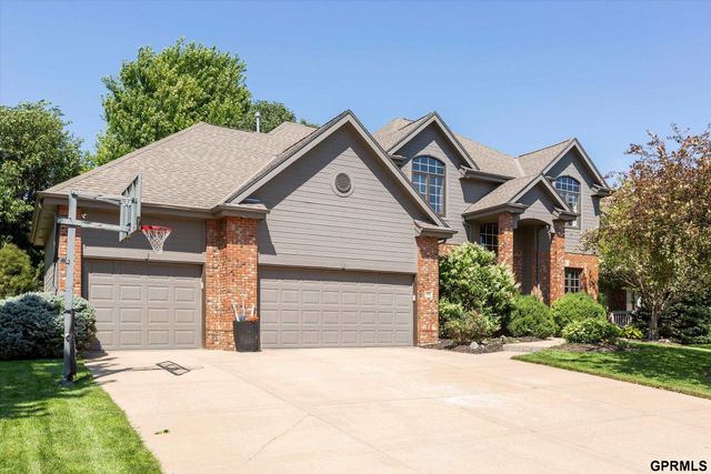 3614 S 185 Avenue, Omaha, NE 68130