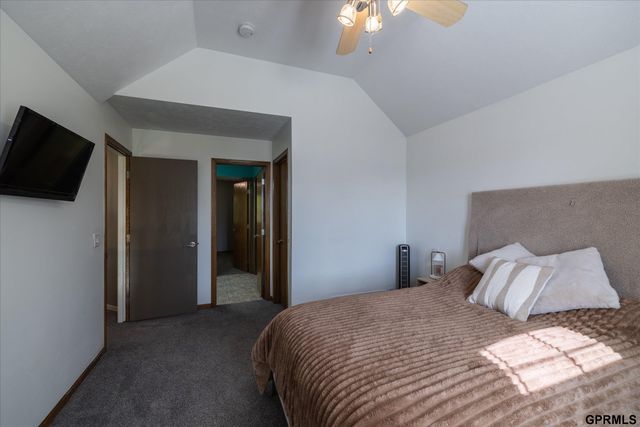 3614 S 185 Avenue, Omaha, NE 68130