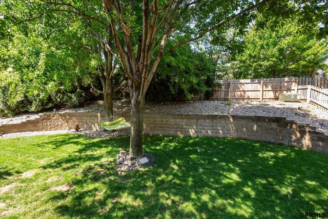 3614 S 185 Avenue, Omaha, NE 68130
