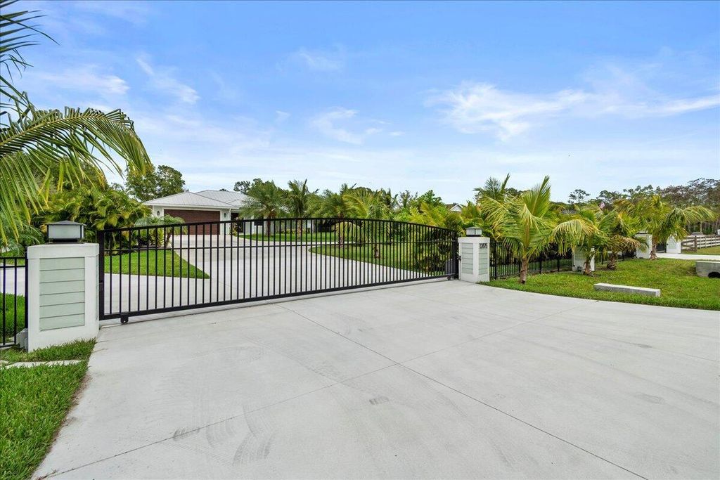12875 157th Street N, Jupiter, FL 33478
