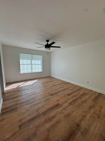 1236 Gabrielle Drive, Crestview, FL 32536