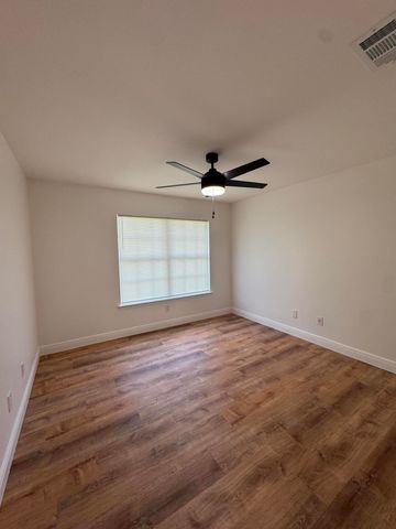 1236 Gabrielle Drive, Crestview, FL 32536