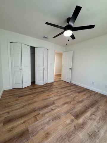 1236 Gabrielle Drive, Crestview, FL 32536