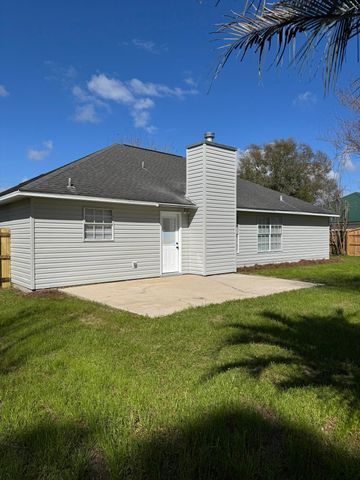 1236 Gabrielle Drive, Crestview, FL 32536