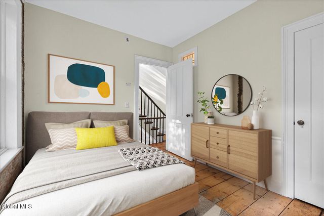 98 Livingston Avenue, Albany, NY 12207