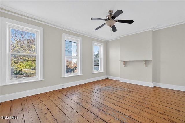 98 Livingston Avenue, Albany, NY 12207