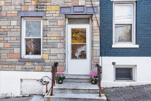 98 Livingston Avenue, Albany, NY 12207