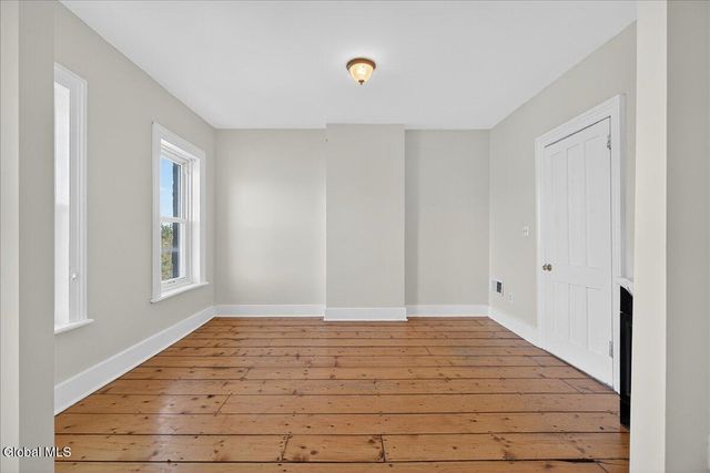 98 Livingston Avenue, Albany, NY 12207