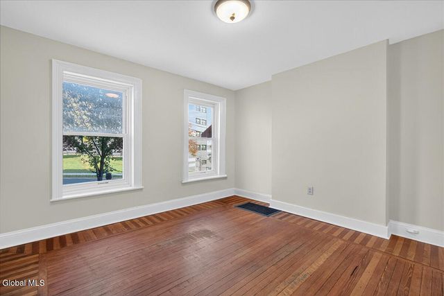 98 Livingston Avenue, Albany, NY 12207