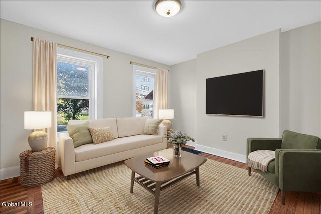 98 Livingston Avenue, Albany, NY 12207