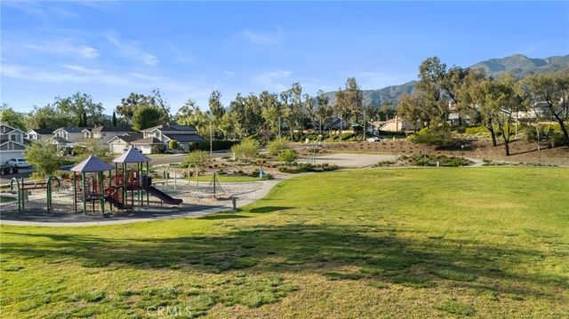 20776 Shadow Rock, Trabuco Canyon, CA 92679