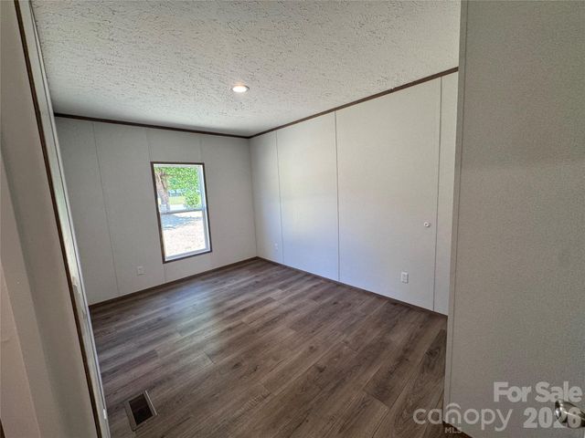 218 Diana Road, Cherryville, NC 28021