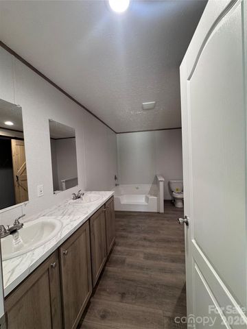 218 Diana Road, Cherryville, NC 28021