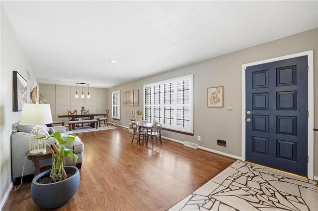 3513 W 47 Street, Roeland Park, KS 66205