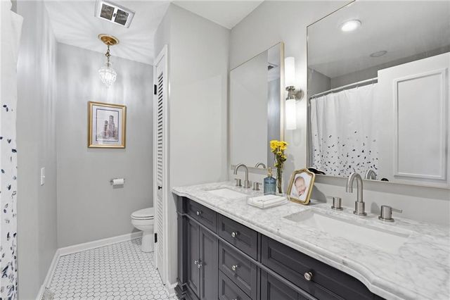 3513 W 47 Street, Roeland Park, KS 66205