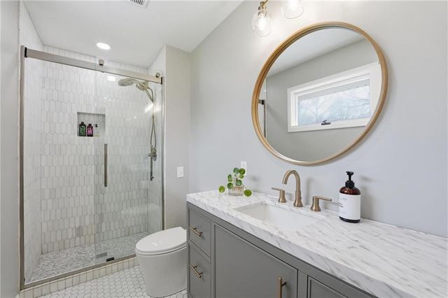 3513 W 47 Street, Roeland Park, KS 66205