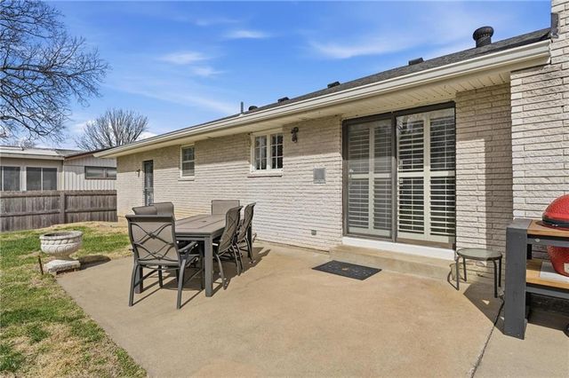 3513 W 47 Street, Roeland Park, KS 66205
