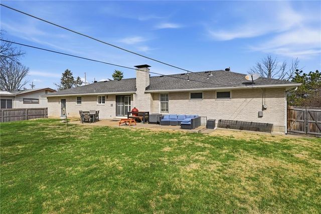 3513 W 47 Street, Roeland Park, KS 66205