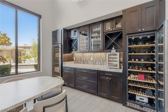 5 Crystal Tree Pass, Henderson, NV 89052
