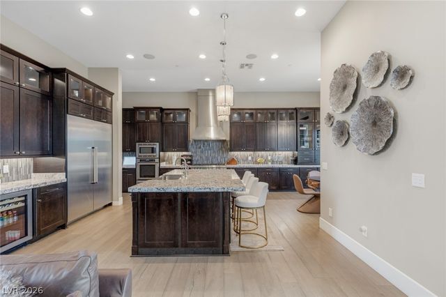 5 Crystal Tree Pass, Henderson, NV 89052