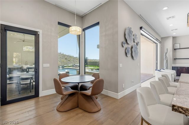 5 Crystal Tree Pass, Henderson, NV 89052