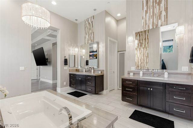 5 Crystal Tree Pass, Henderson, NV 89052