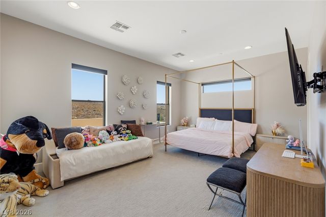 5 Crystal Tree Pass, Henderson, NV 89052