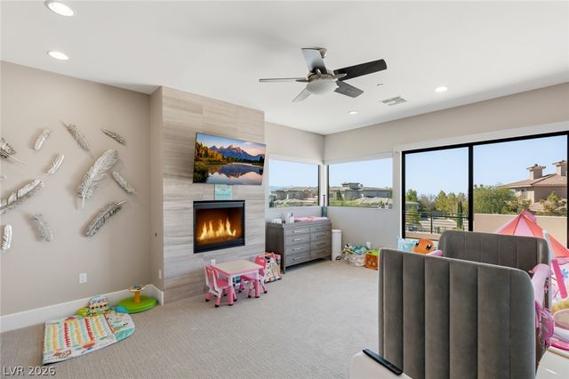 5 Crystal Tree Pass, Henderson, NV 89052