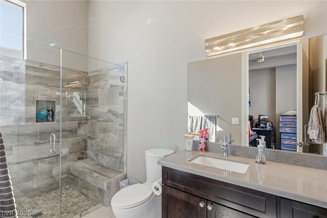 5 Crystal Tree Pass, Henderson, NV 89052