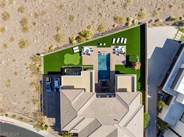 5 Crystal Tree Pass, Henderson, NV 89052