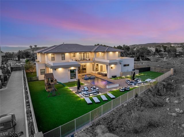 5 Crystal Tree Pass, Henderson, NV 89052