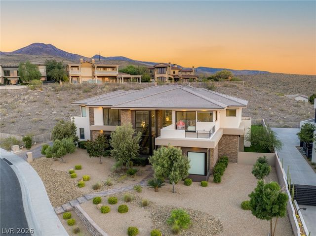 5 Crystal Tree Pass, Henderson, NV 89052